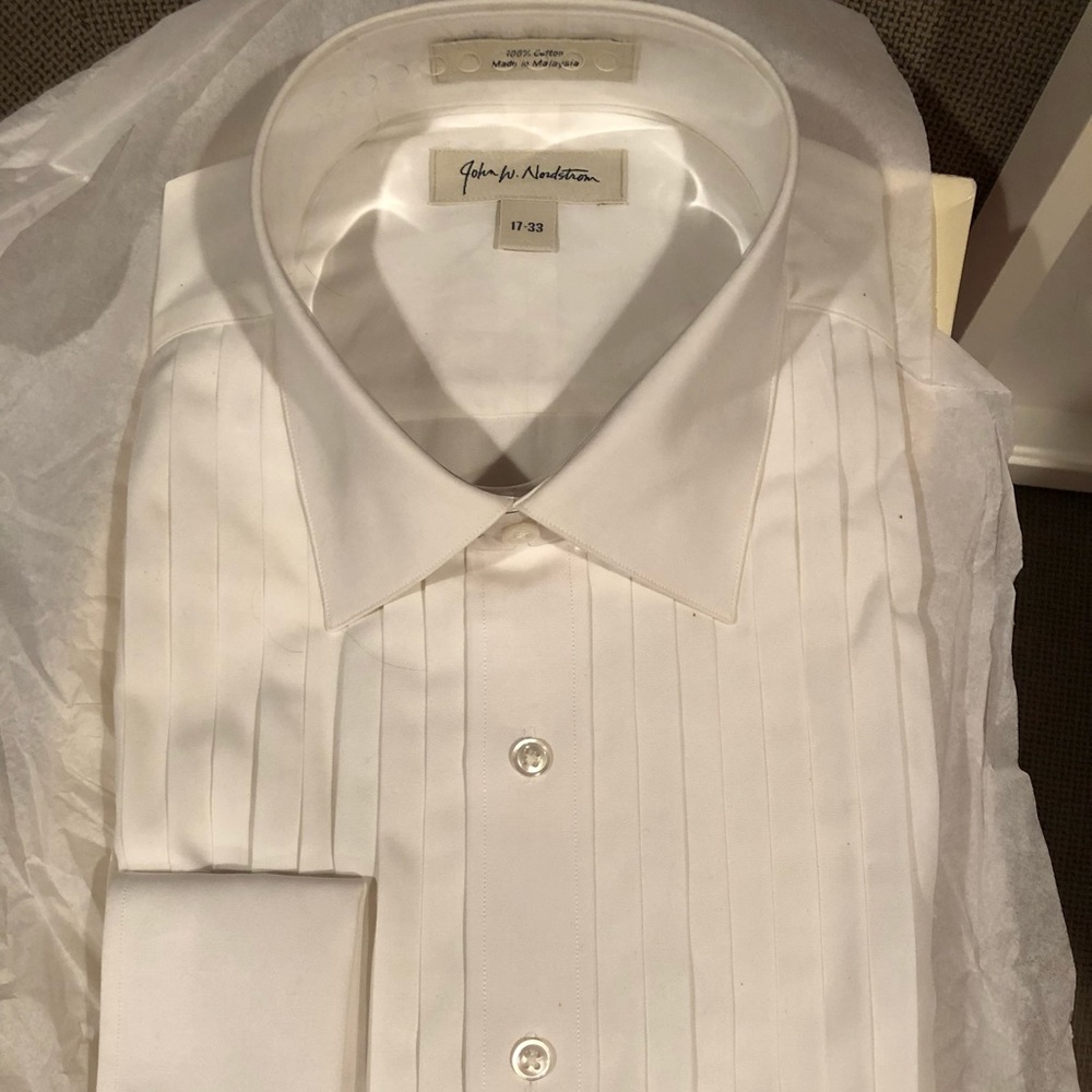 John W. Nordstrom NWT Mens Pleated Bib Tuxedo Sirt